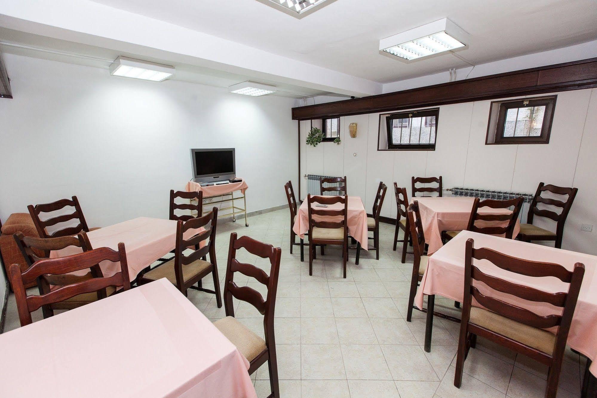 Hotel Zagreb Crikvenica Extérieur photo